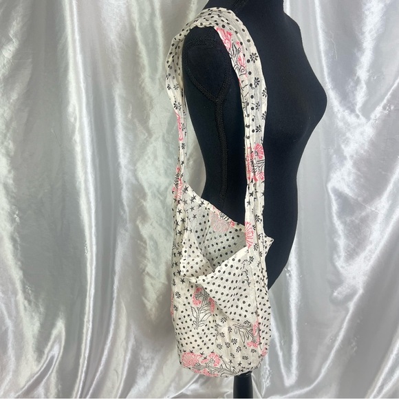 Free People Boho Linen Blend Floral Polka Dot Semi-Sheer Tote Bag - Picture 3 of 4